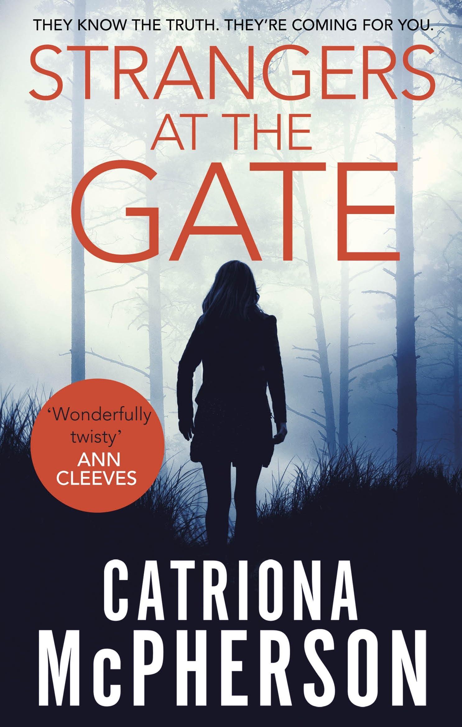 Catriona McPherson - Strangers at the Gate - Fiction Paperback Book