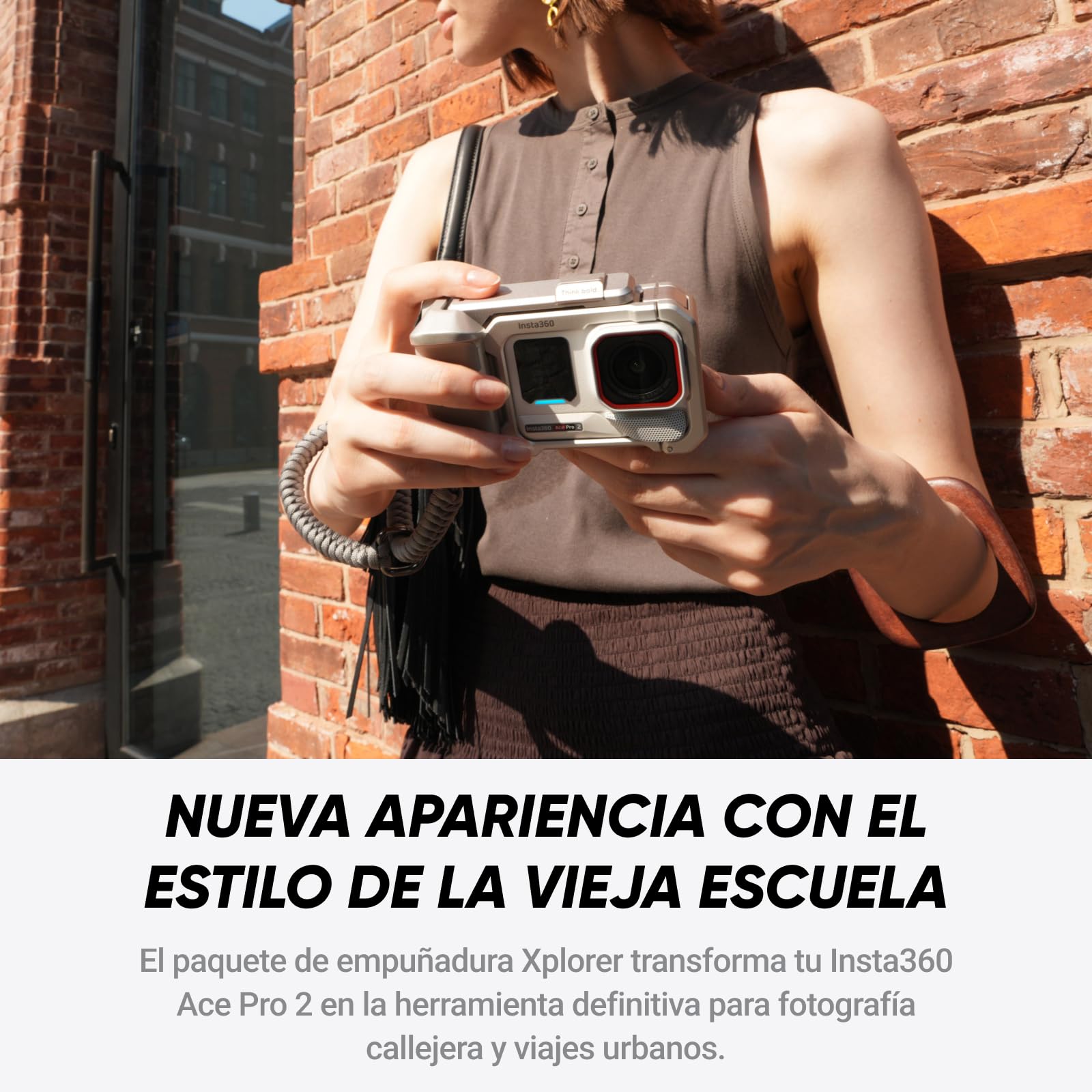 Insta360 Ace Pro 2 edición Limitada en Blanco ártico - Cámara de acción 8K Impermeable co-diseñada con Leica, Sensor de 1/1,3", Dual Chip IA, excelente en Baja luz, Audio Superior