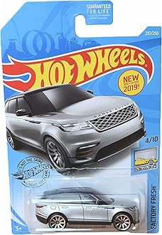Ranges Rover Velar, [Silver] 237/250 Factory Fresh 4/10