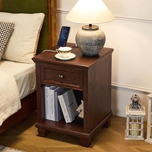 Miniatura 9 de Mesa auxiliar de granja con estación de carga, mesa auxiliar de madera rústica con cajón, mesita de noche pequeña con estante abierto para
