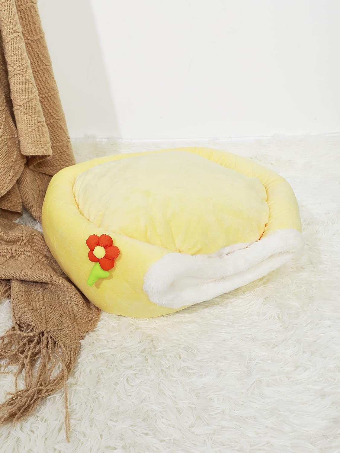 review QWINEE Indoor Dog Bed Cave Cat Plush Warm Tent Cartoon Design Pet Sleeping Bed with Handle Portable Closed Bed for Cats Dogs Kitten Puppy Yellow M