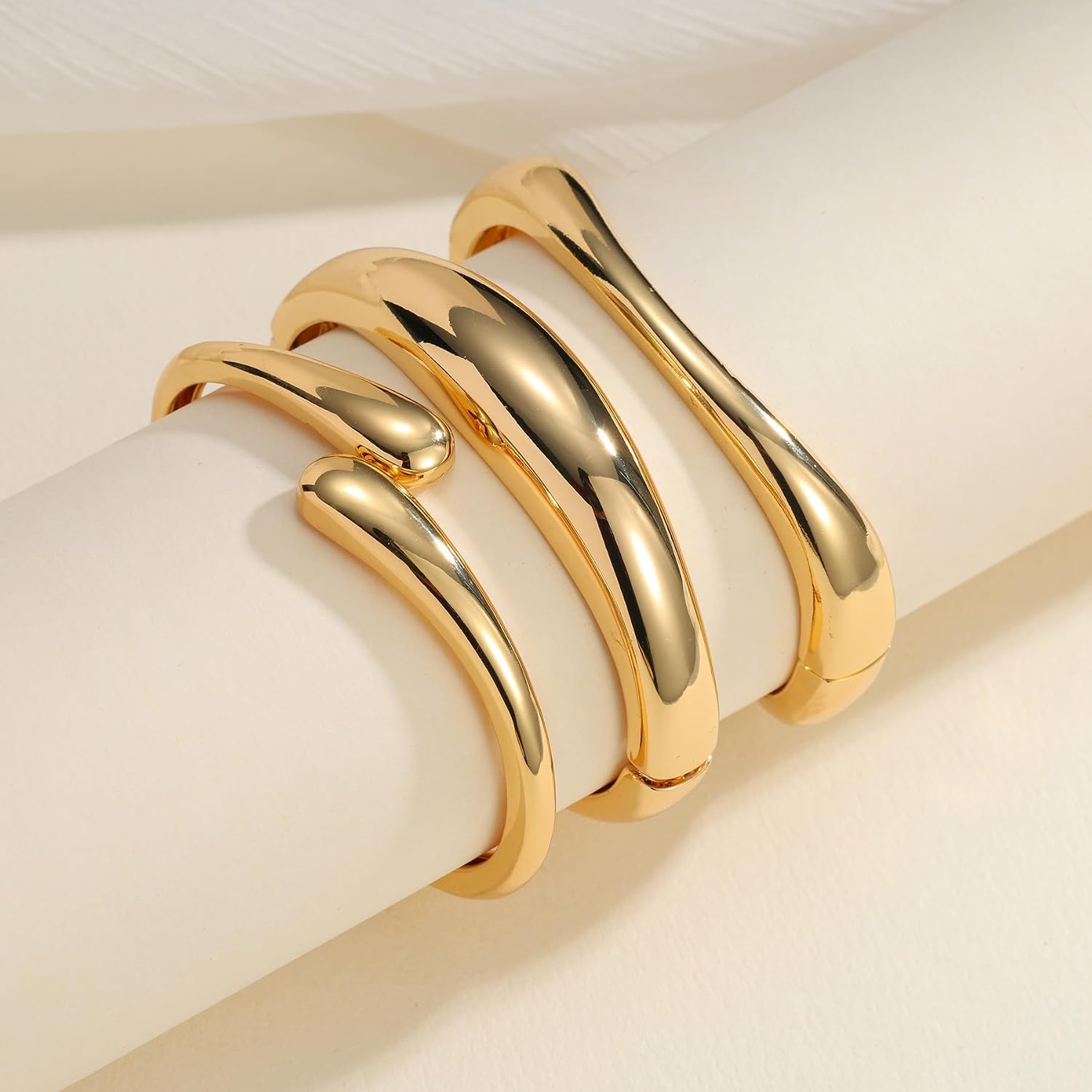 SEADAY 3PCS Bangle Bracelets for Women, 14K Gold Plated Chunky Bracelet Stack, Trendy Bangles Set Dainty Fashion Jewelry Gift for Women