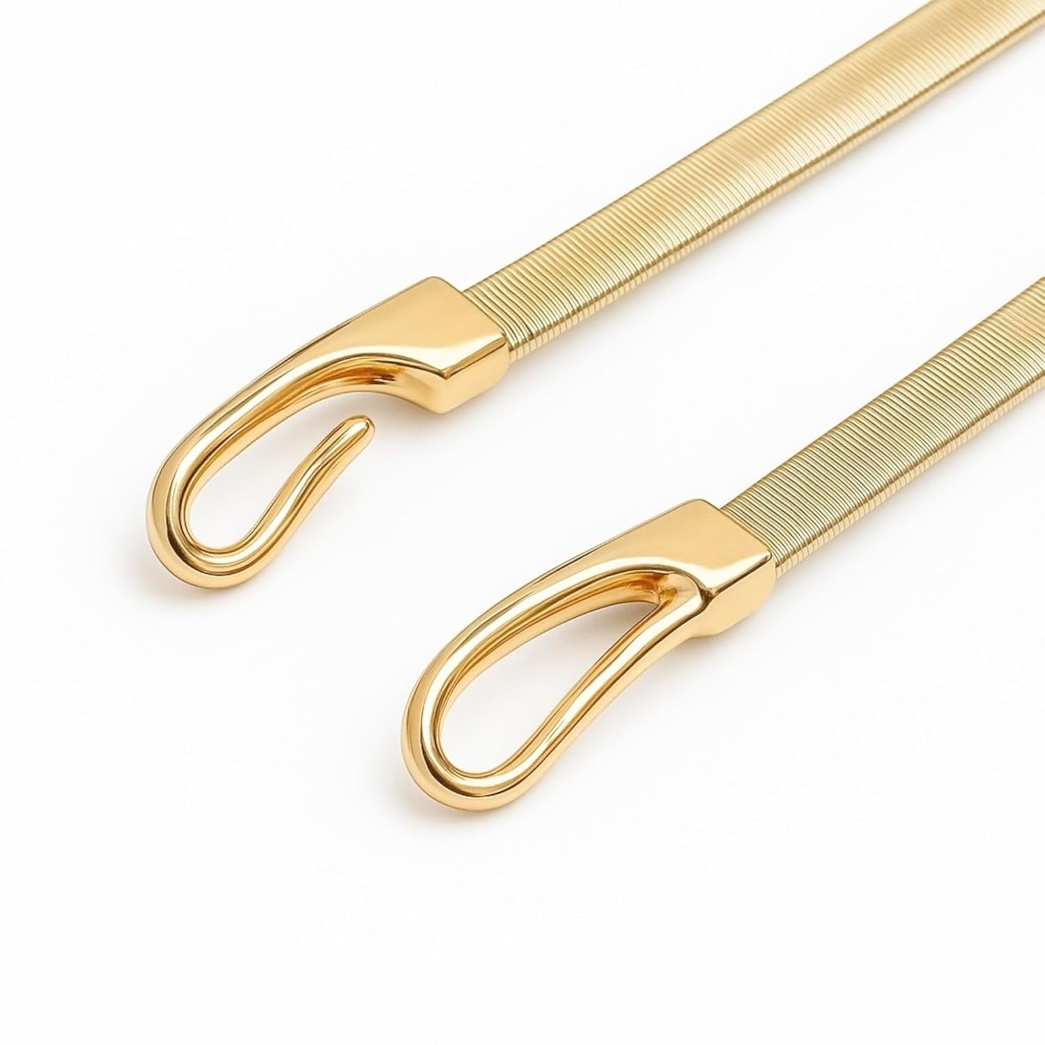 Cinto Fino Feminino Dourado Metal Elástico ZERASTOCK Hype Gain em promoção! Veja a oferta e mais achadinhos de Cintos & Lenços 5 Hoje é o melhor dia para comprar Cinto Fino Feminino Dourado Metal Elástico ZERASTOCK Hype Gain com aquele preço maroto! Promoção! Aproveite a oferta! 5