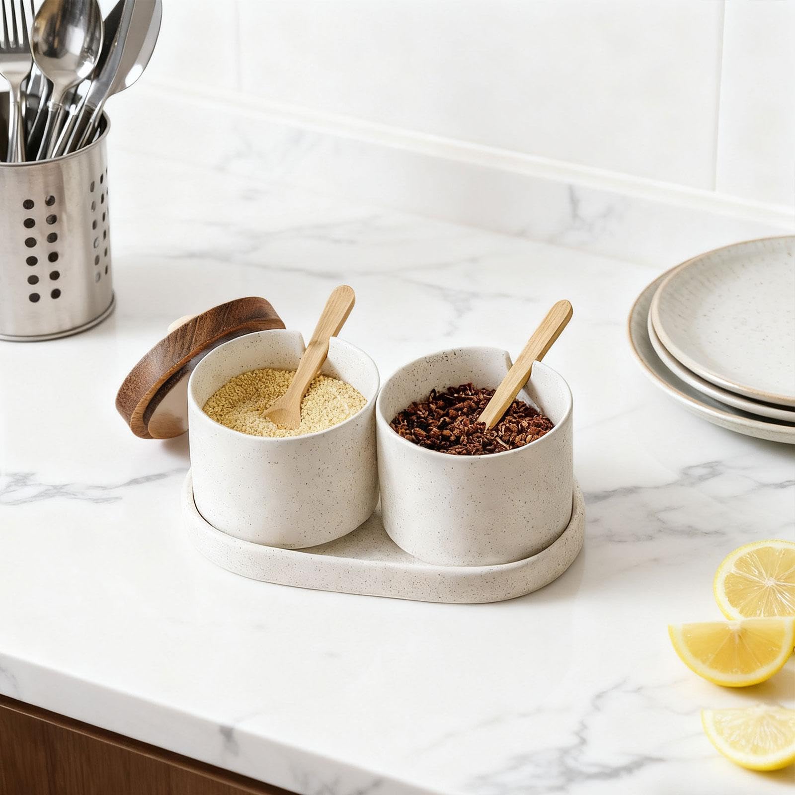 2 Tarros para Especias Y Condimentos, Tapa de, Cuchara Y Bandeja de Cerámica. Diseño Moderno, Ideal para El Hogar Y La Cocina. Regalo, 2 Piezas