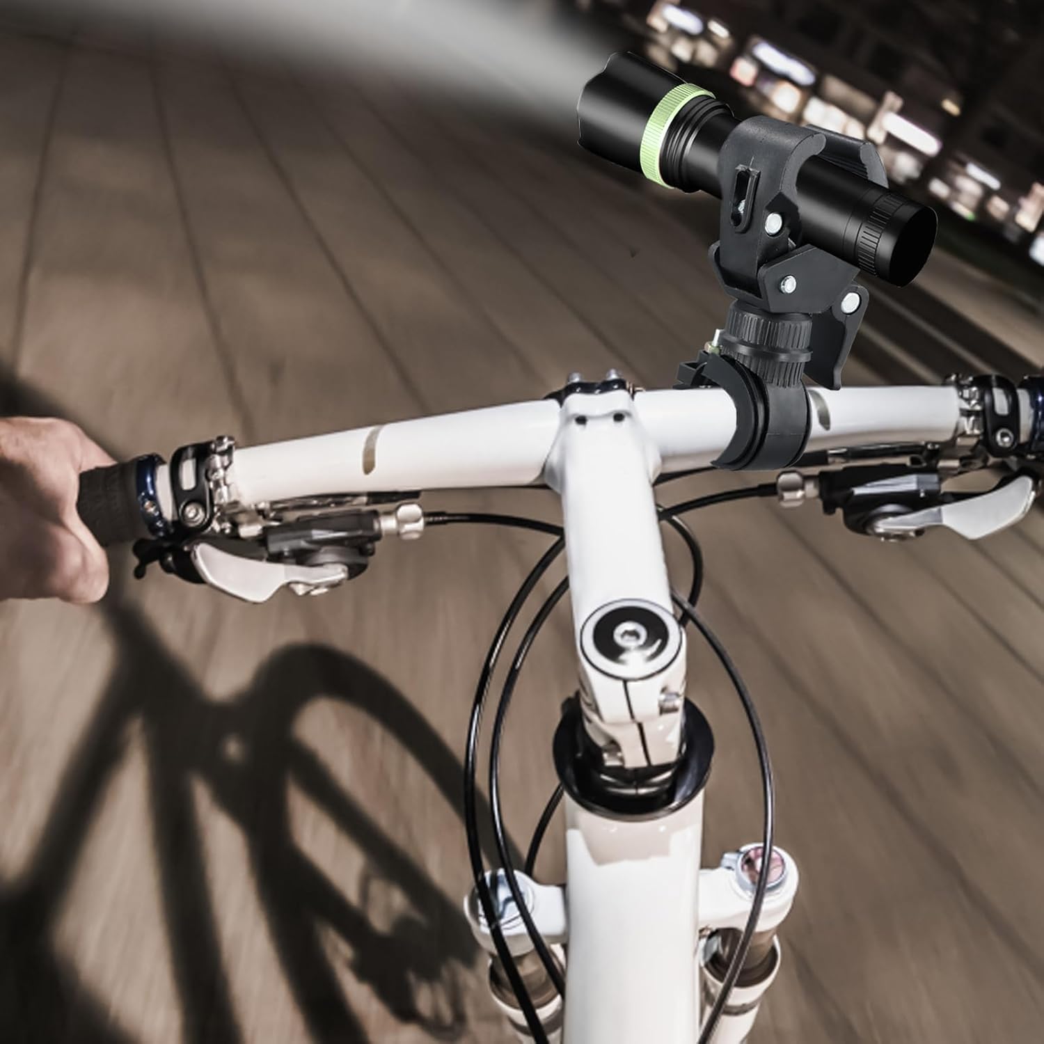 Specificații suport lanternă bicicletă