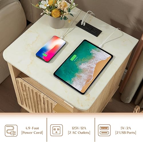 Miniatura 4 de QUW Mesita de noche acanalada con estación de carga, mesita de noche con almacenamiento abierto y gabinete, mesa auxiliar moderna de 18 pulgadas,