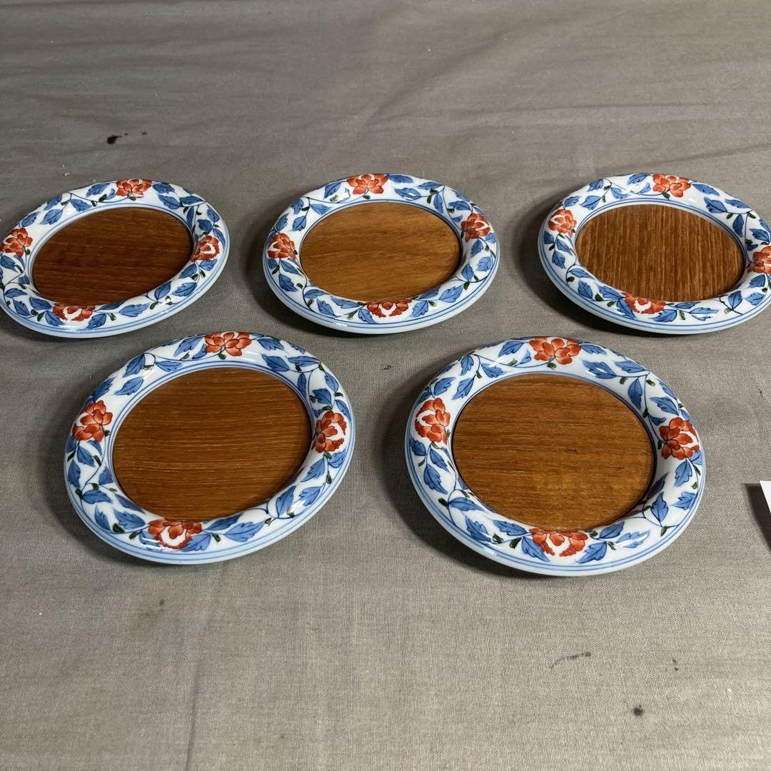 【源右衛門】古伊万里の伝統　日本の銘窯　源右衛門作　染錦古伊万里花鳥図　香炉 Amazon.co.jp: 源右衛門 古伊万里の伝統 日本の銘窯 源右衛門作