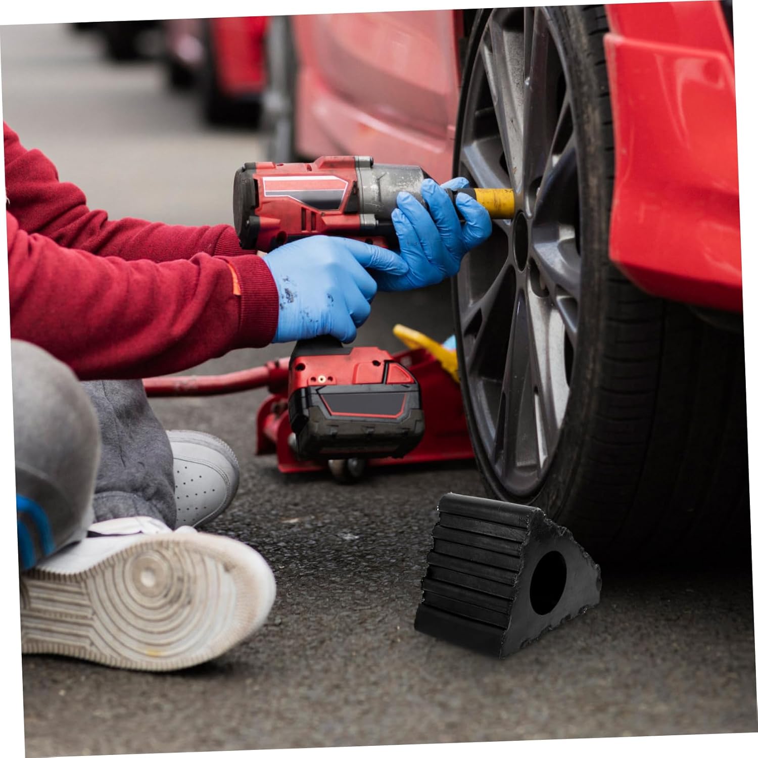 Rubber Wheel Chock for Trailer Stabilizer Block Versatile Design Tire Stop for Rv