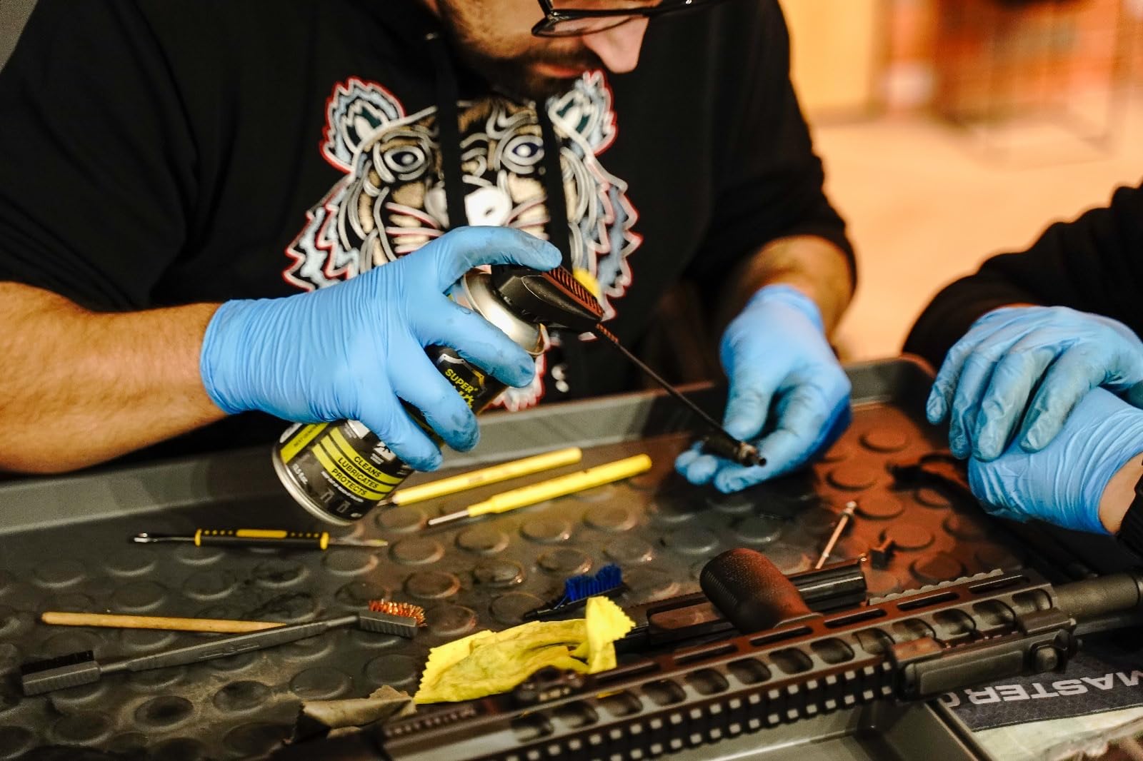 Super-Nano-Grease-Premium-Gun-Oil-Advanced-Protection-Smooth-Operation (6.8 Oz), Blue