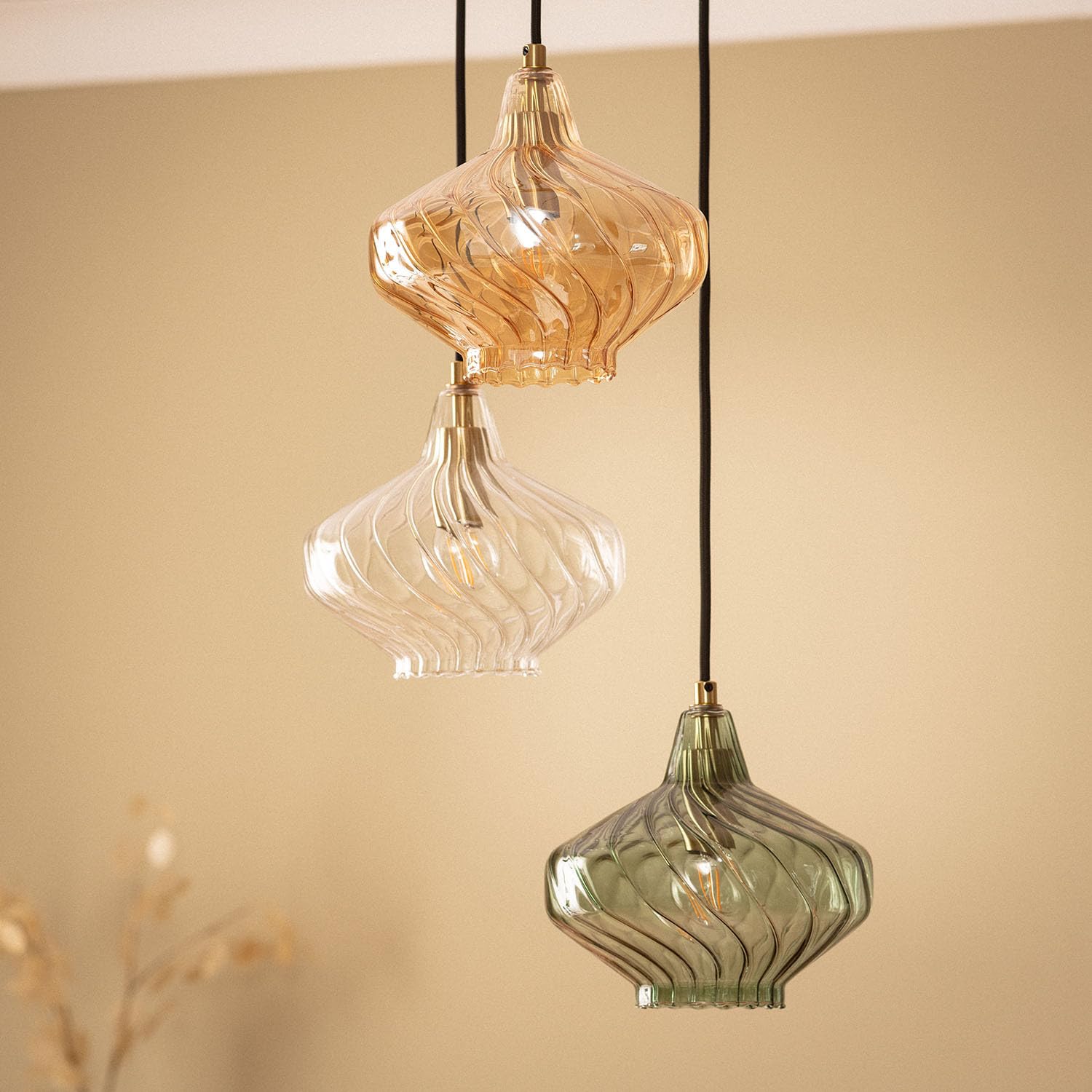 LEDKIA Lámpara Colgante Metal y Cristal Blas 3 Focos Multicolor