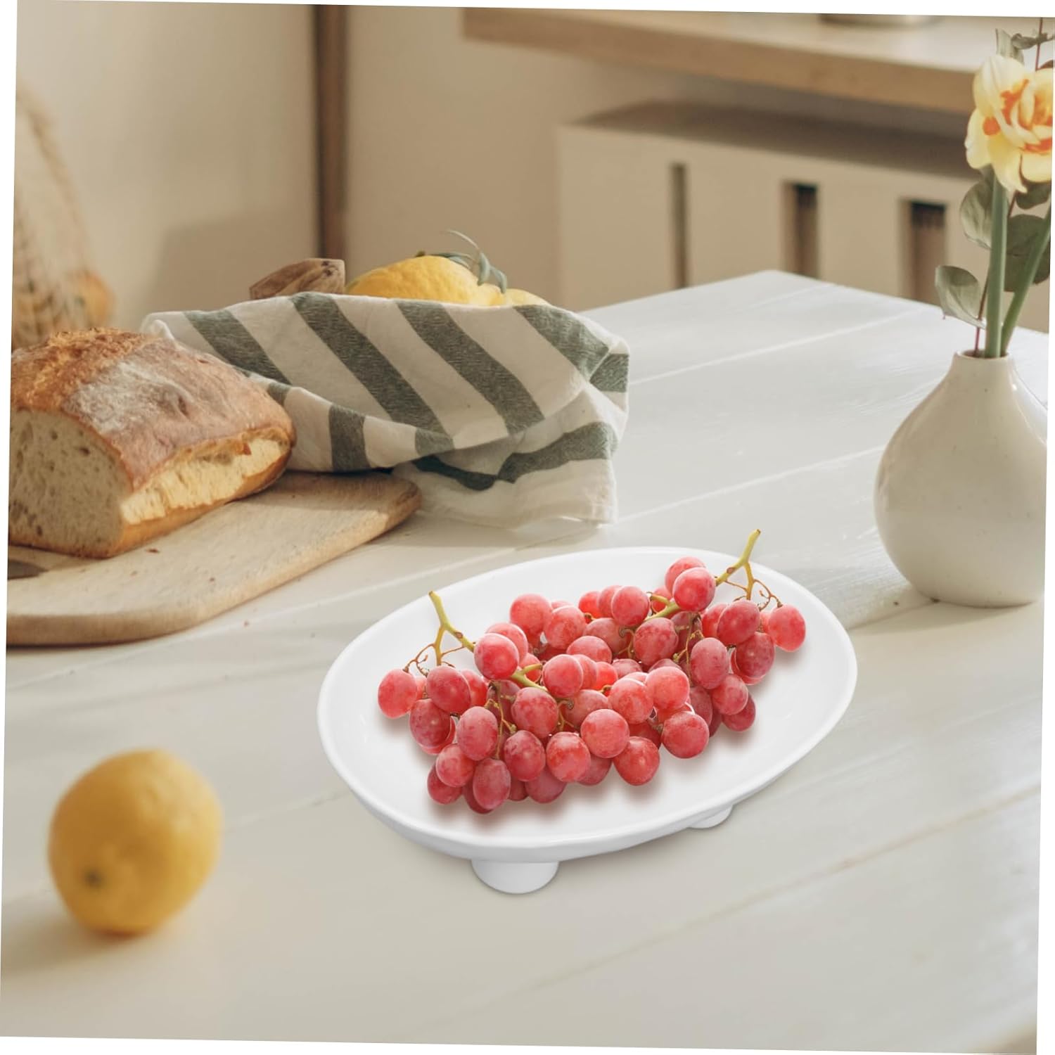 PRETYZOOM Countertop Fruit Bowl Ceramic Footed Bowl for Kitchen Decor Elegant Fruit Organizer Minimalist Design for Centerpieces and Home Use