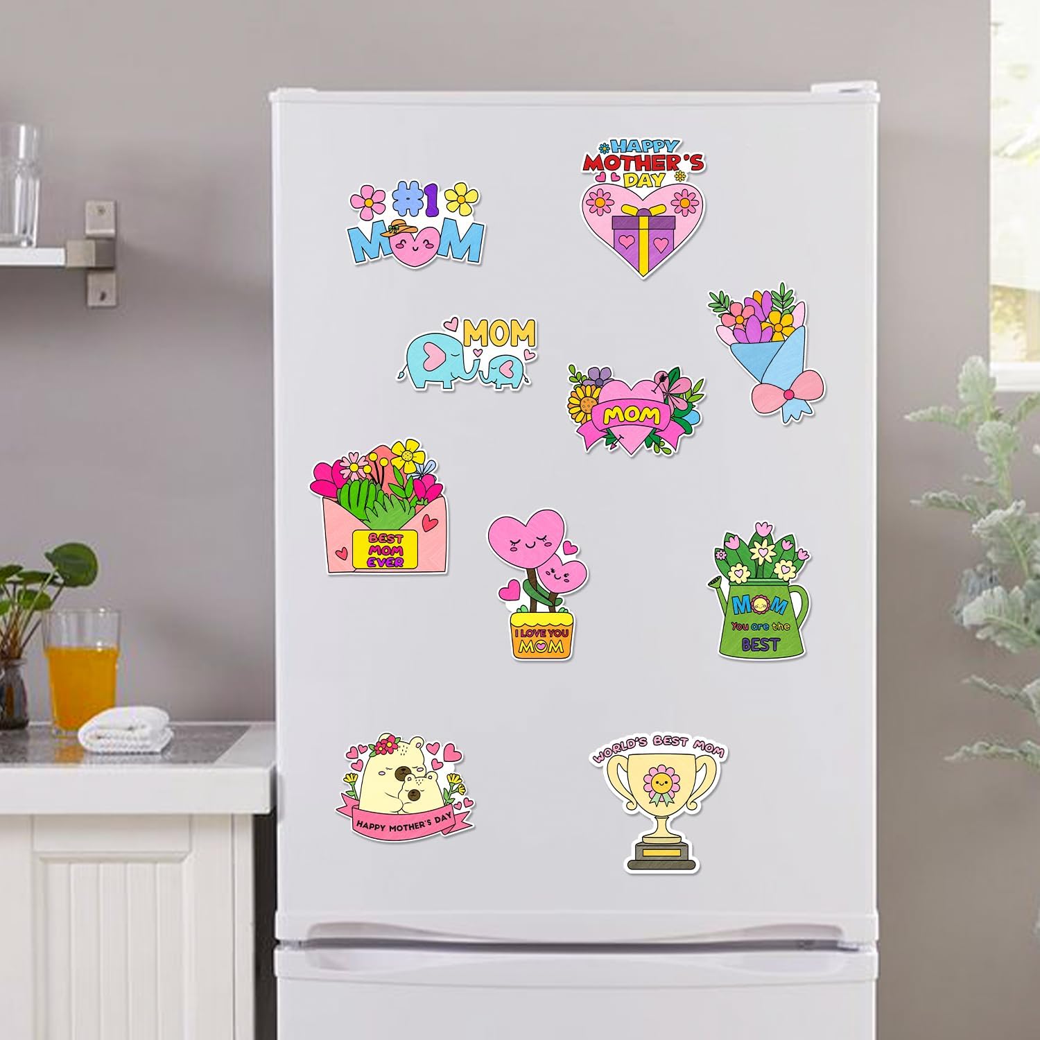 Mother's Day Coloring Arts Crafts Kits - 30Pcs Color Your Own Happy Mother's Day Magnets for Kids DIY Flower Heart Coloring Magnets for Holiday Party Fridge Refrigerator School Activities Decorations