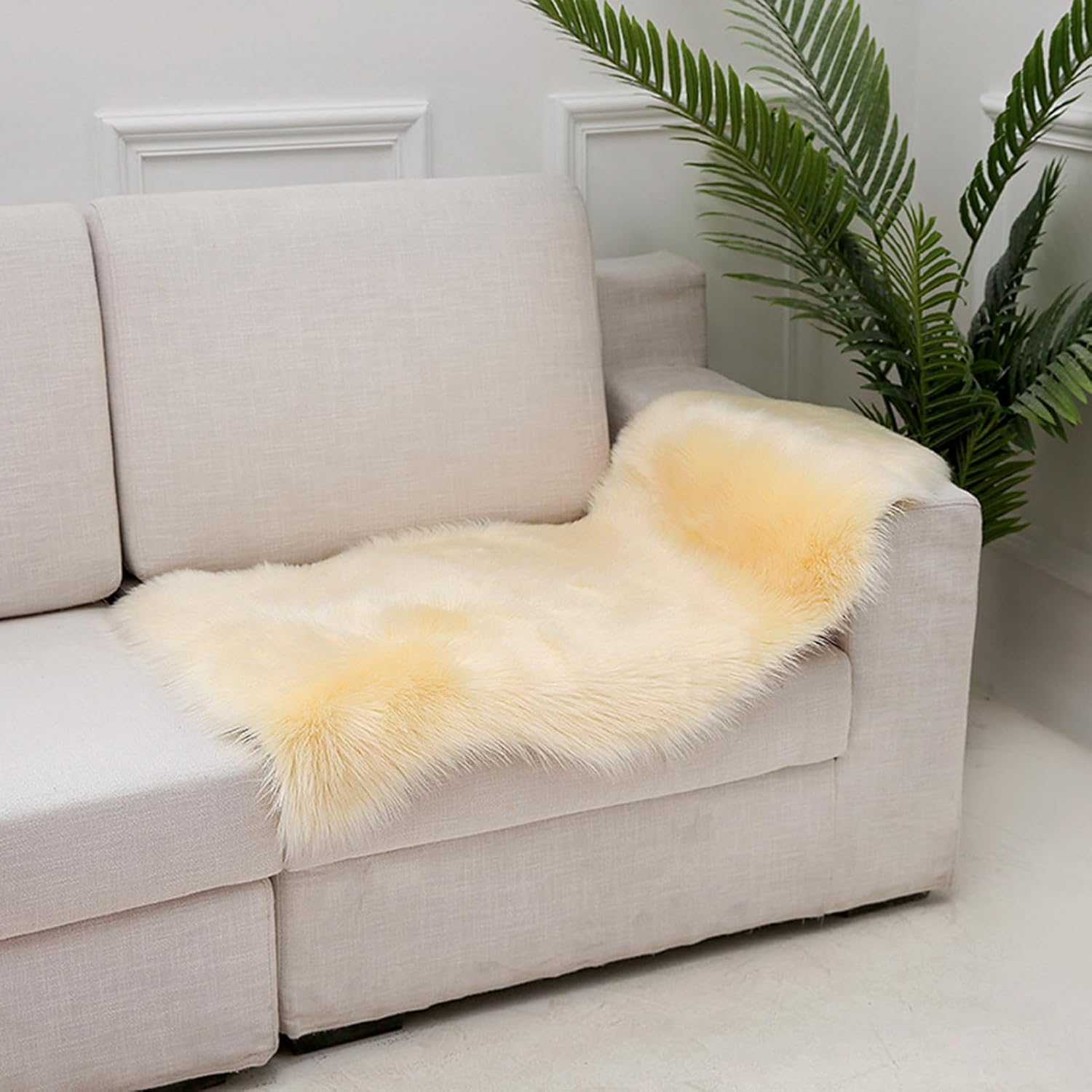 GOUTO Faux Sheepskin Fur Rug, Shaggy Floor Carpet 2x5 Feet Washable Rug, Blush Shag Rug for Floor Sofa Living Room