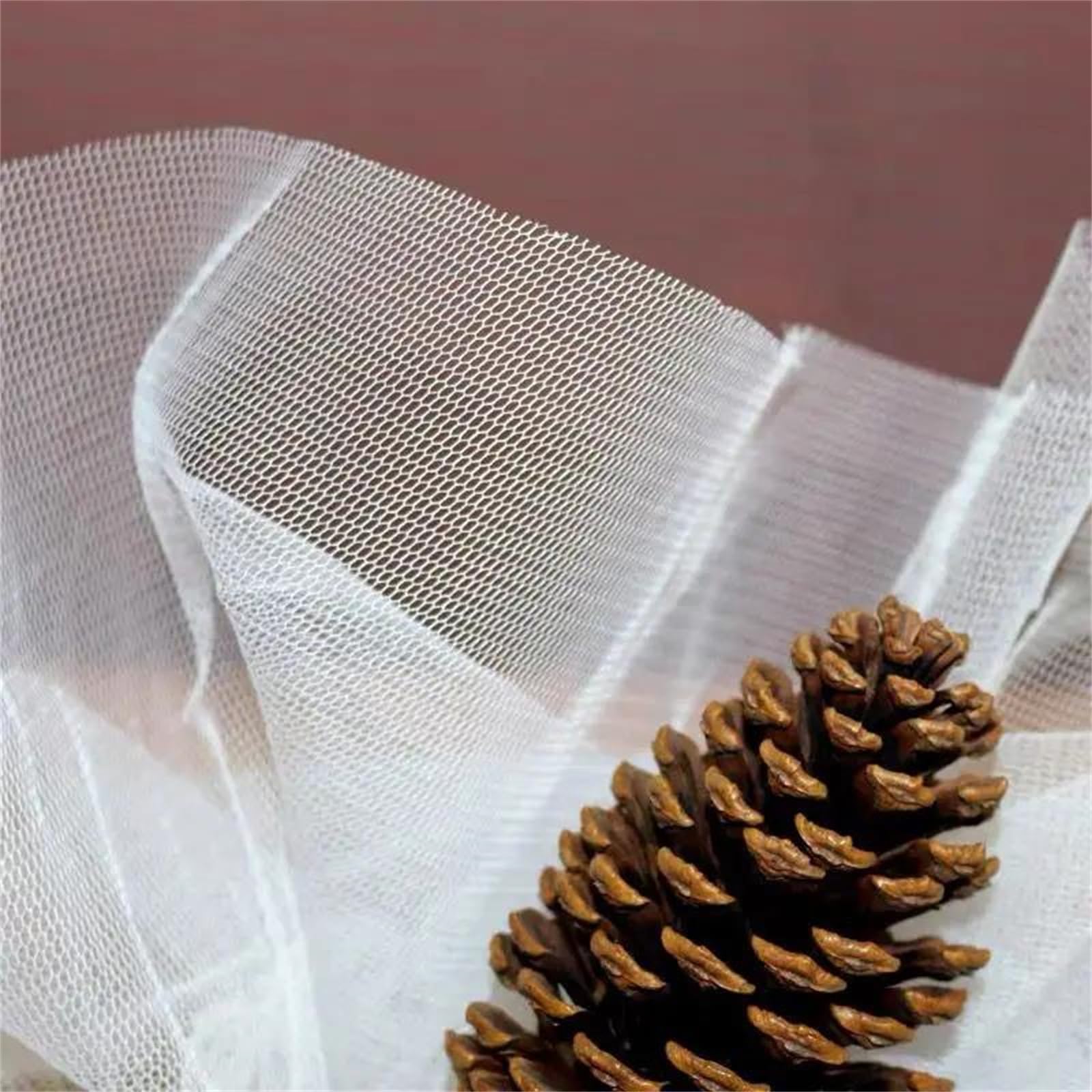 Tessuto a Rete Rigida da 170 cm con Classica Rete a Nido d'Ape for la Realizzazione di Abiti da Sposa e Tessuto for Fodera di Abbigliamento in Maglia(Golden)