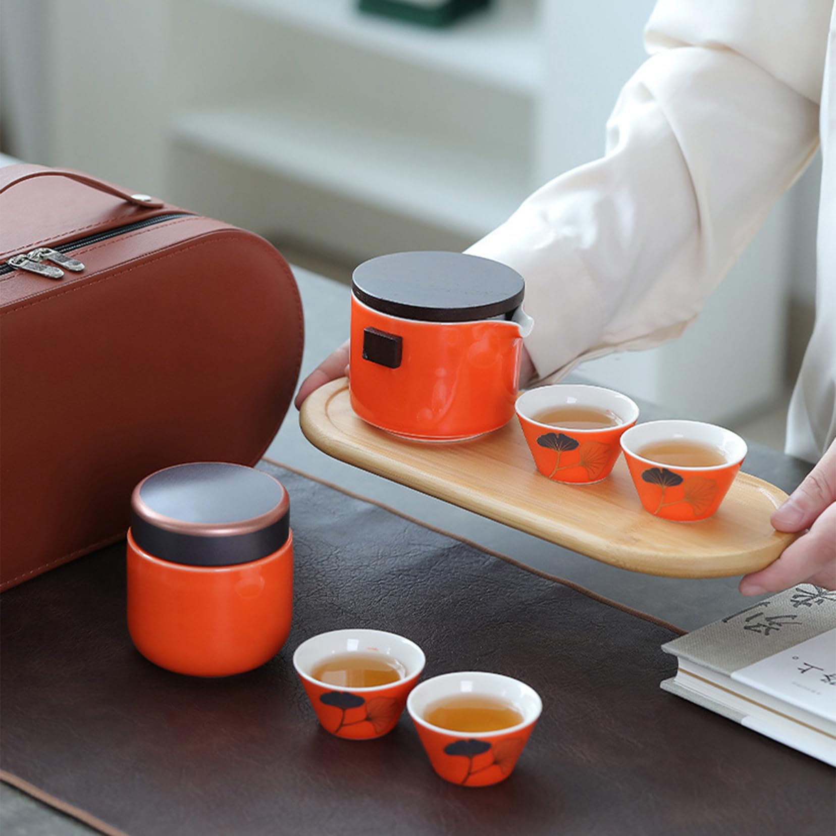 Chiński zestaw do herbaty ceramiczny czajniczek Kung Fu Gongdao kubek zaparzacz do herbaty, przenośny zestaw do herbaty w jednym 8-częściowym z brązowym skórzanym etui zestaw do herbaty prezent do