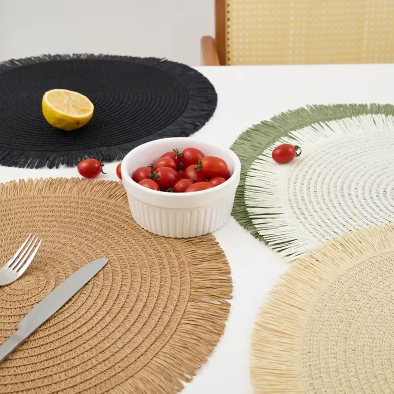 Manteles individuales redondos trenzados, hechos a mano, con flecos, resistentes al calor y fáciles de limpiar, manteles individuales de estilo granja para cocina, mesa de comedor y hogar (negro, 8