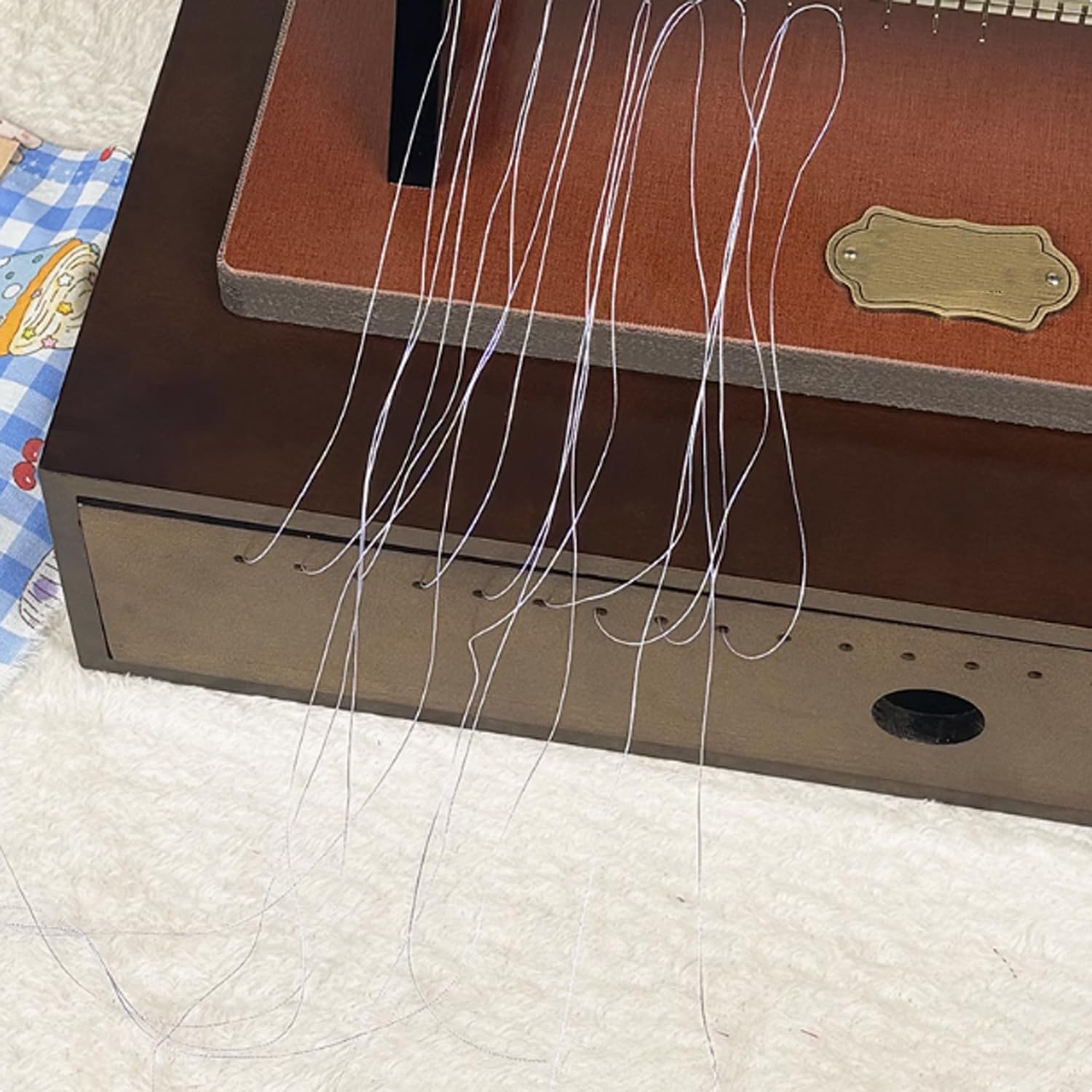 Pliegue Fruncido de 24 hileras, con Caja Trasera y Aguja Especial, para Ropa, Tela, Bricolaje, máquina de Coser con Volantes, prensatelas para fruncir Pliegues y Volantes