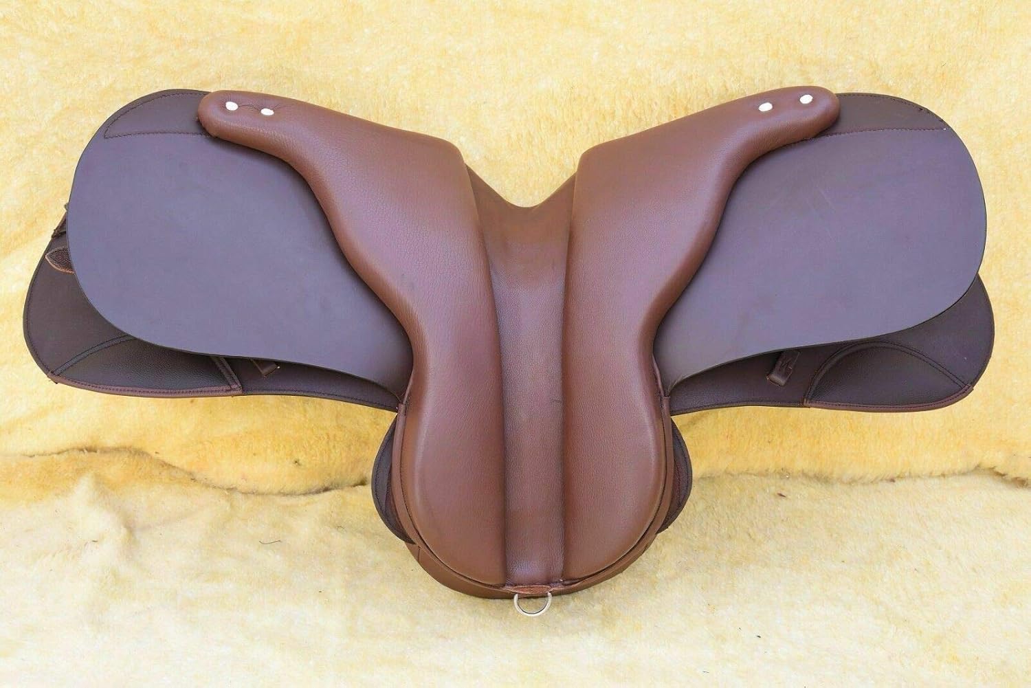 English Saddle Brown Leather treeless GP All Purpose Saddle