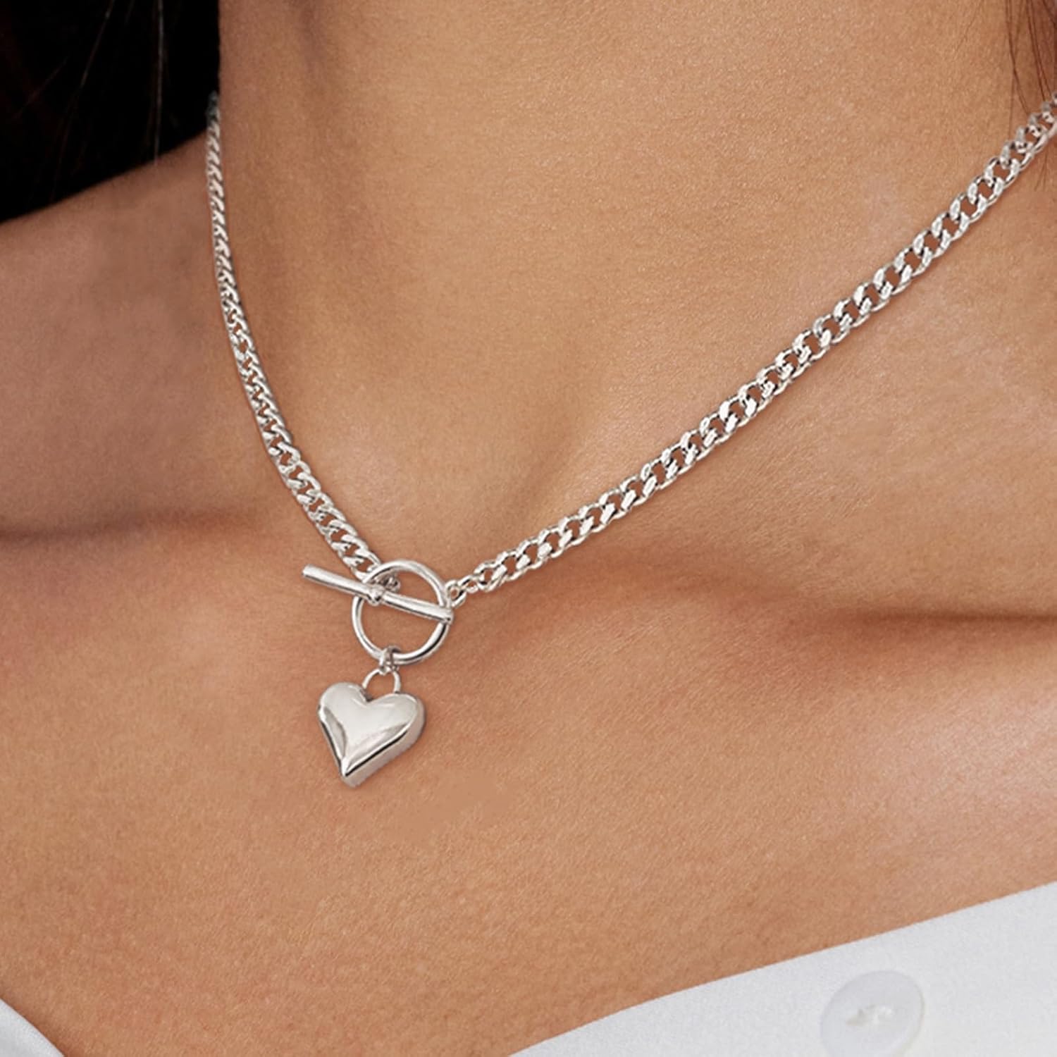 Cute Heart Necklace for Women Gold/Silver Plated Heart Pendant Choker Necklaces Tendy Love Heart Chain Necklace Dainty Gold/Silver Necklace Jewelry Gifts for Women - Image 3
