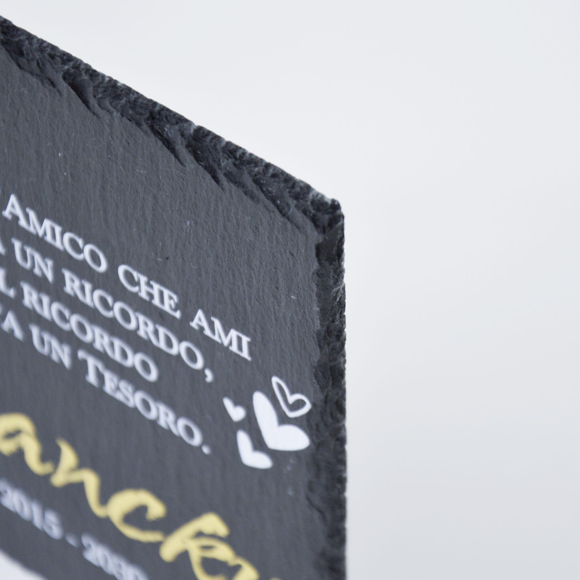 Targa Commemorativa per Cani, gatti e animali domestici in Ardesia, 26,5x16 cm, Personalizzazione, Lapide ricordo Cane anche da esterno con Foto del Tuo amimale domestico, piedini Inclusi (Flap3)