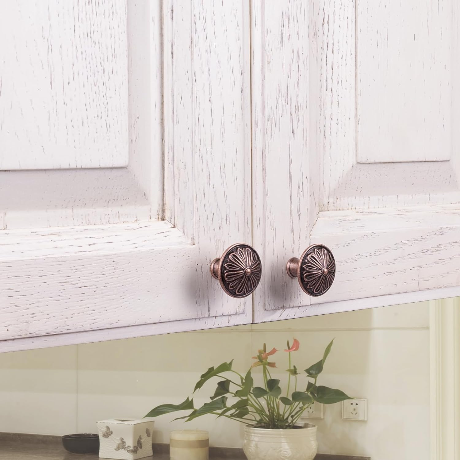 Antique Copper Kitchen Cabinet Knobs Vintage - 16 Pack Solid Zinc Alloy Single Knobs - 1.4” Round Vintage Copper Knobs for Cabinets and Dresser Drawers, Rustic Farmhouse Bathroom Cabinet Knobs