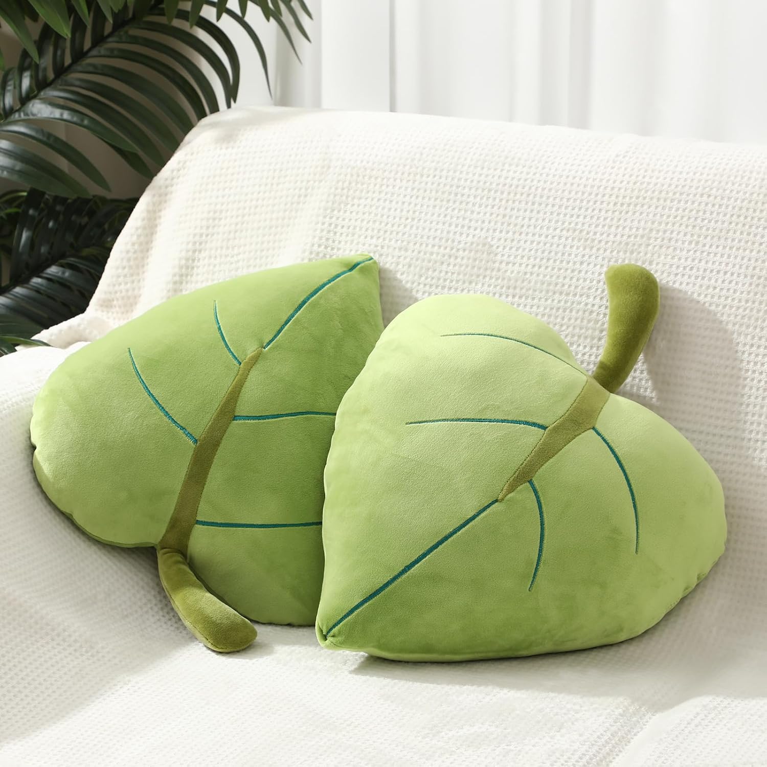4 Pack 3D Leaf Pillows 19.7" Plush Stuffed Plant Shaped Green Throw Pillow Decorative Cushion Birthday for Plant Lovers Bedroom Sofa Living Room Office Decor