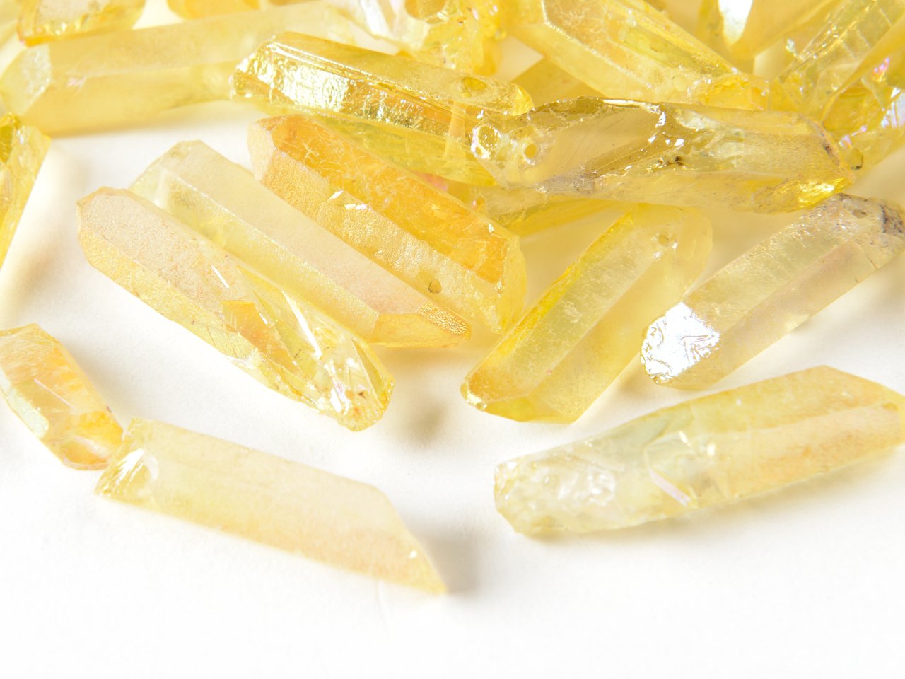 Amazon.co.jp: 天然水晶 カラークリスタル【イエロー】 20g ポイント