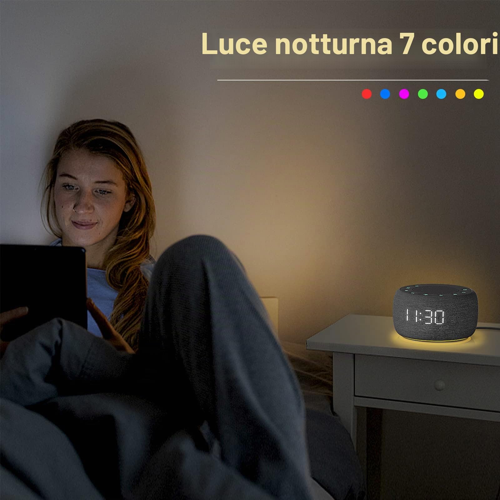 Buffbee Radiosveglia digitale per camera da letto – Luce notturna a 7 colori, qualità del suono ad alta fedeltà con altoparlante rivolto verso l'alto, 4 suoni, display Full Range Dimmer per comodino