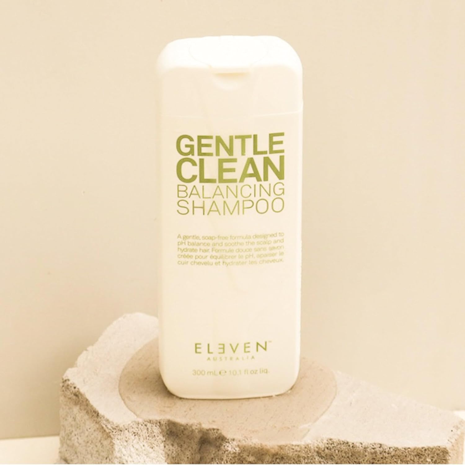 ELEVEN AUSTRALIA Gentle Clean Balancing Shampoo - Mild Daily Sulfate Free Shampoo for All Hair Types, Removes Buildup, Lightweight & Moisturizing, Hydrating Formula for Men & Women