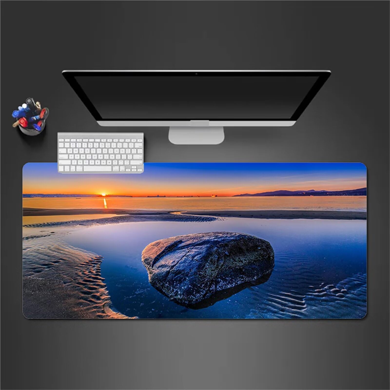 Tapis de Souris de Jeu Le Soleil Couchant sur Plage Tapis de Souris XXL 900x400x3mm Grand éTendu Tapis de Bureau avec Base en Caoutchouc Antidérapant et Bords Cousus pour Clavier et Souris