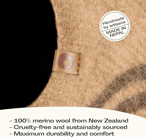 Miniatura 3 de MEOWFIA Cueva para gatos – Cama de fieltro premium para gatos de interior, hecha a mano 100% lana de merino, gato (Beige, Grande)