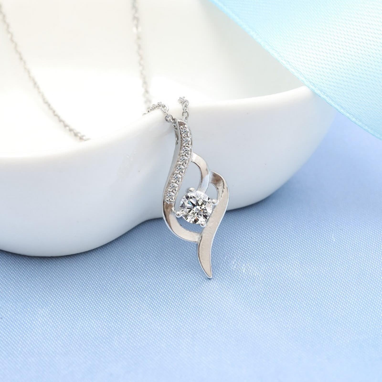 Collana Oro Bianco Donna 9K Vero, Catene Collane Classico Design A Foglia Vuoto con Diamante Sintetico Rotondo Ciondolo Collana Donna Oro Bianco 45 CM