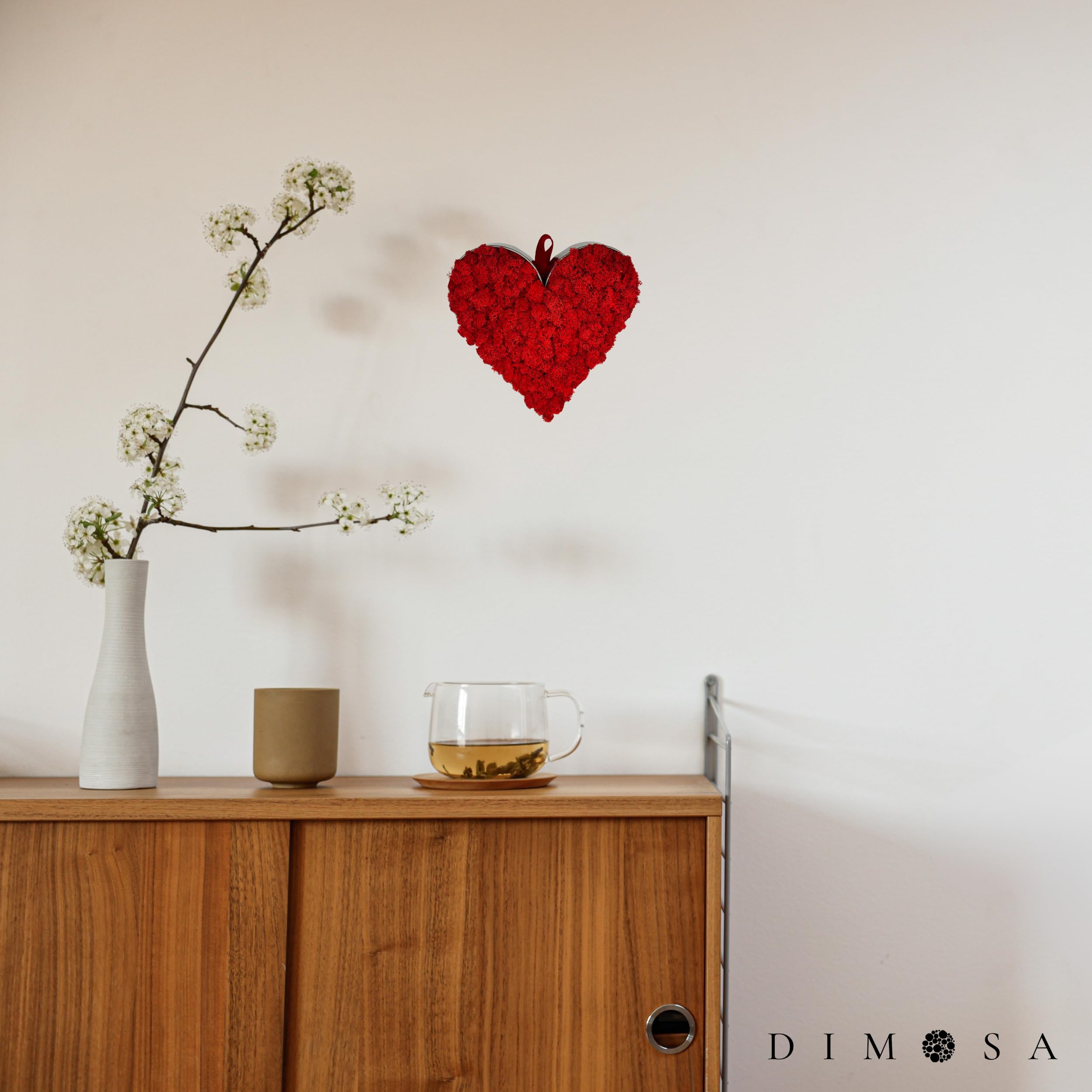 DIMOSA Herz „Red Passion“ aus Stahlblech & echtem Rentiermoos. Perfekt für Valentinstag, Hochzeit, Jahrestag, Muttertag oder als liebevolles Wohnaccessoire
