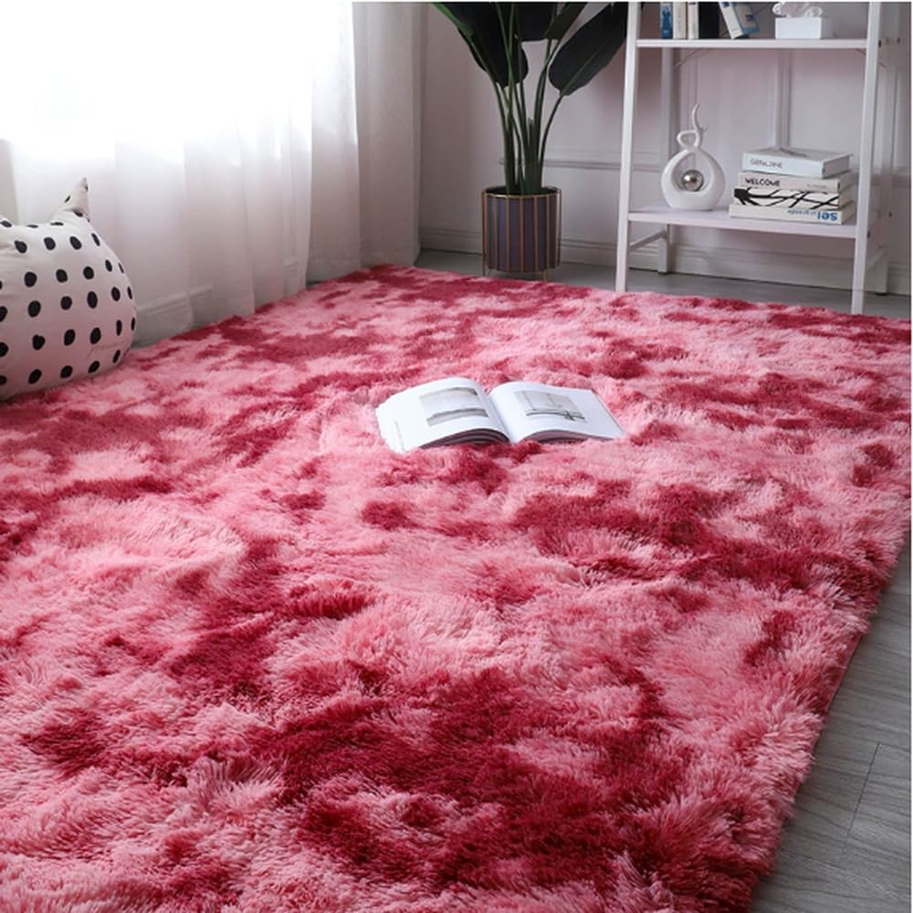 Tapis de zone pour le salon gris parfait pour créer un coin lecture