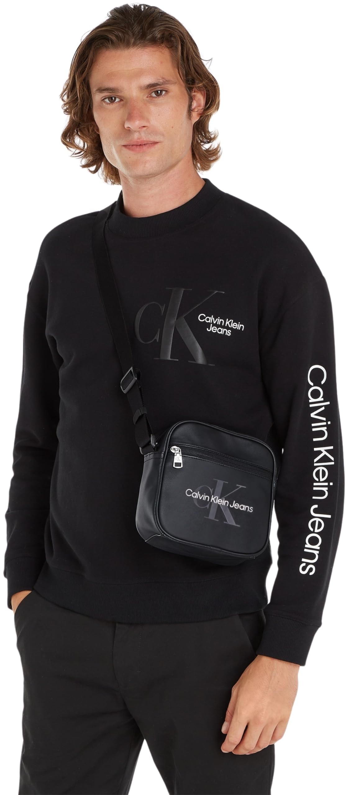 Calvin Klein Herren Umhängetasche Monogram Soft Camera Bag Klein, Schwarz (Black), Einheitsgröße