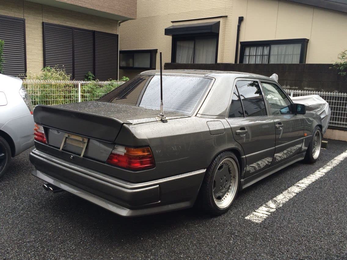 REAR　LENS　SKC-802　ベンツ　W-124　リアガーニッシュ Amazon.co.jp: ANG Look リアトランクスポイラー メルセデスW124 84-96