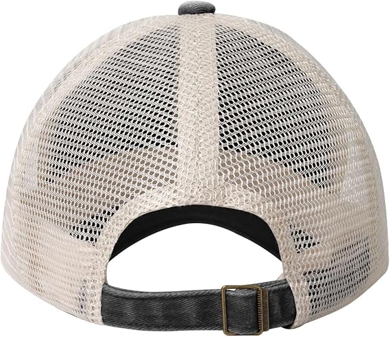 Cute Astronaut Hugging Ice Cream Baseball Cap Women Men Mesh-Back Hat Retro Trucker Hats Sun Hat