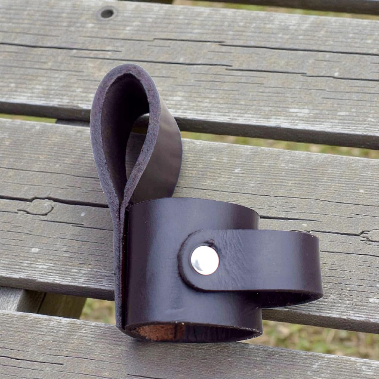 Hammer Holder for Belt,Hammer Loop,Hammer Holster, Belt Loop Tool Belt Holster Holds Hammers,Hatchet, or Mallet, Leather Hammer Holder