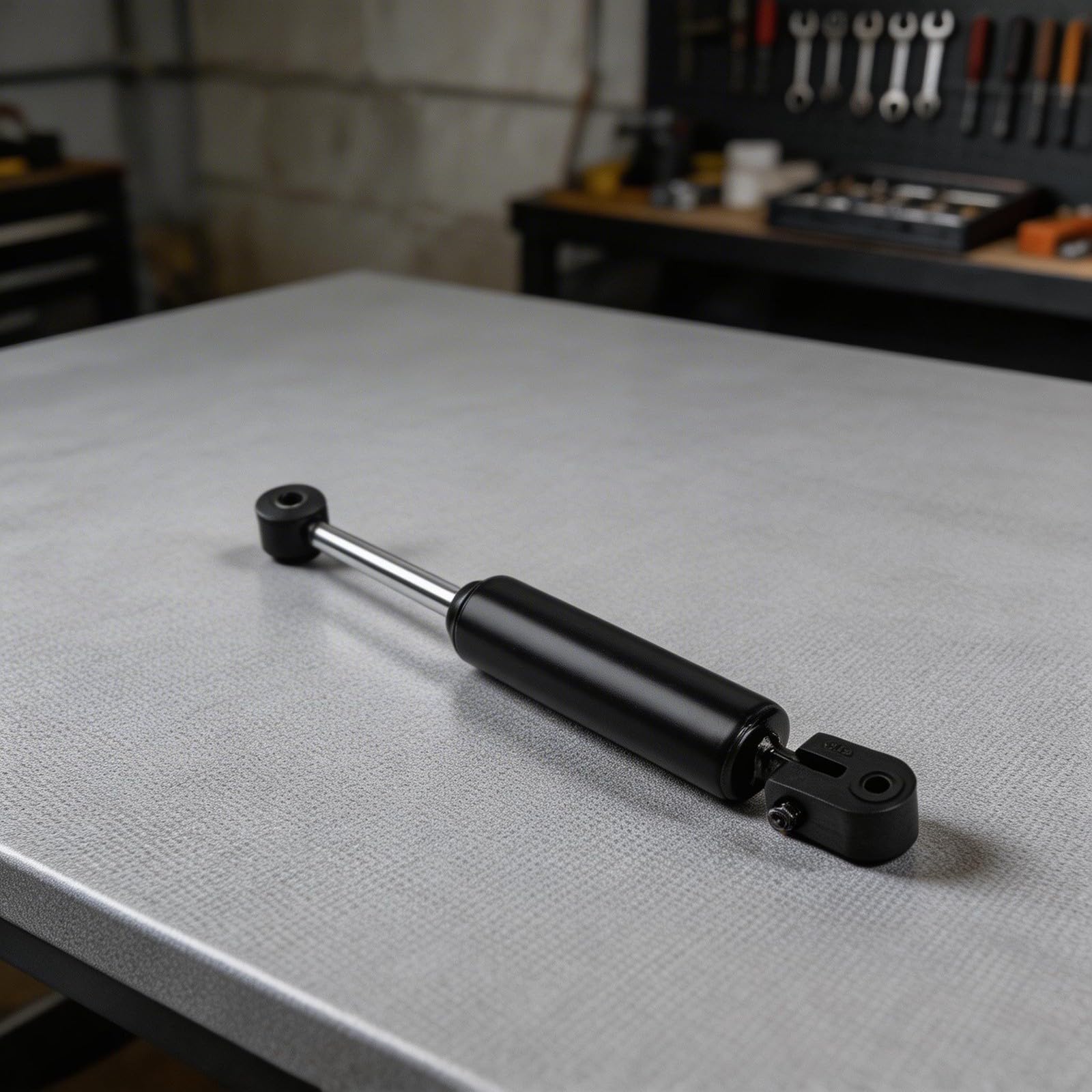 Stepper Ammortizzatore idraulico di ricambio in acciaio inox 6 mm Diametro di installazione 88 mm Viaggio 210 mm Distanza tra i fori per parti di attrezzature per il fitness
