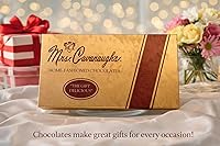 Vista 2 de Mrs. Cavanaugh's Cremas de 1 libra con y sin nueces mezcladas (leche 65% y oscuro 35%) chocolate