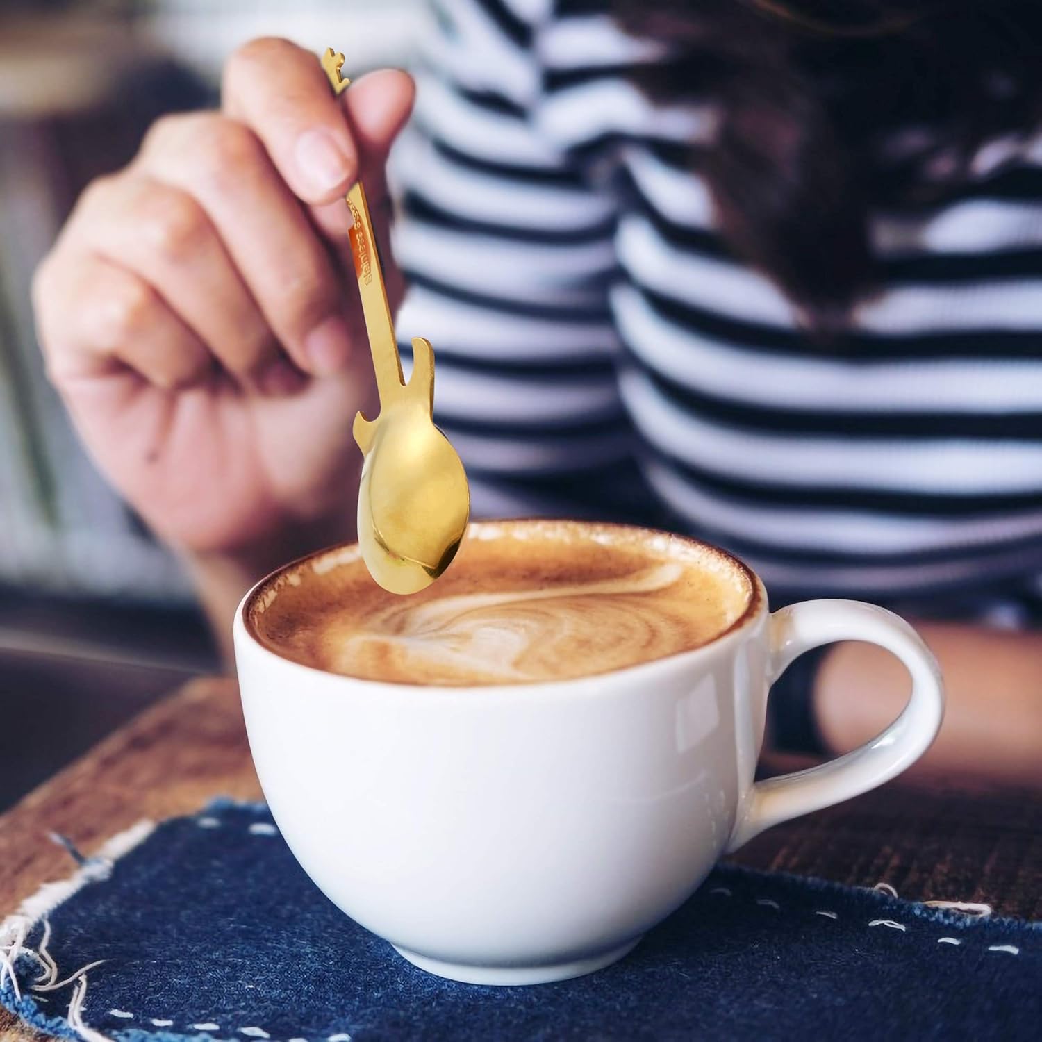 Cucchiaini da Caffe Chitarra Mini Cucchiaini da caffè 7 pz Acciaio Inossidabile Cucchiaini da Cucina Zucchero per tè, caffè, Dessert, Gelato, Miscelazione, Frappè, Milkshake, Drink