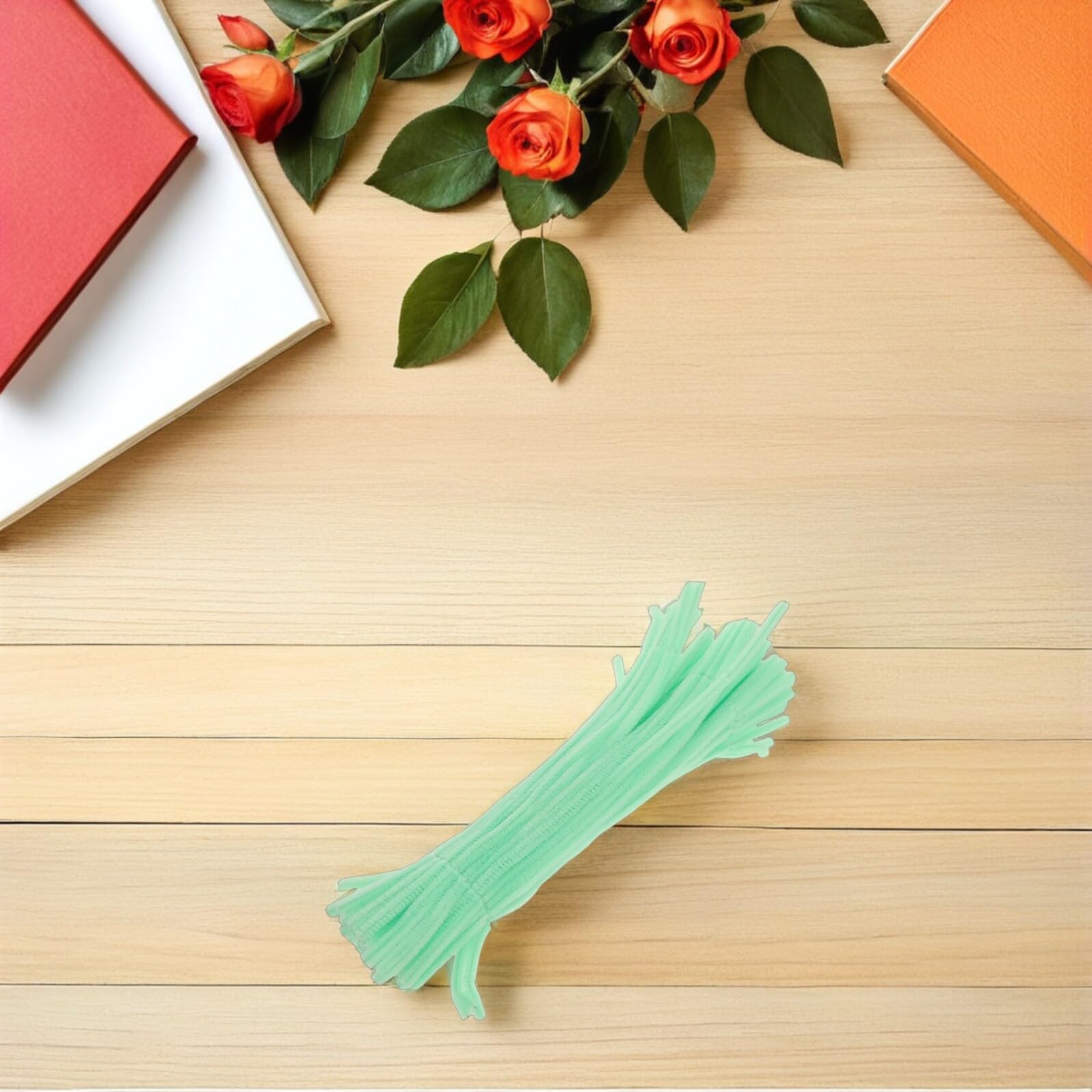 Scovolini Ciniglia per Bricolage 600 Pezzi Verde Chiaro | Peluche e Metallo, Fili Flessibili per Lavori Creativi, Adatti a Casa e Aula, per Adulti e Bambini