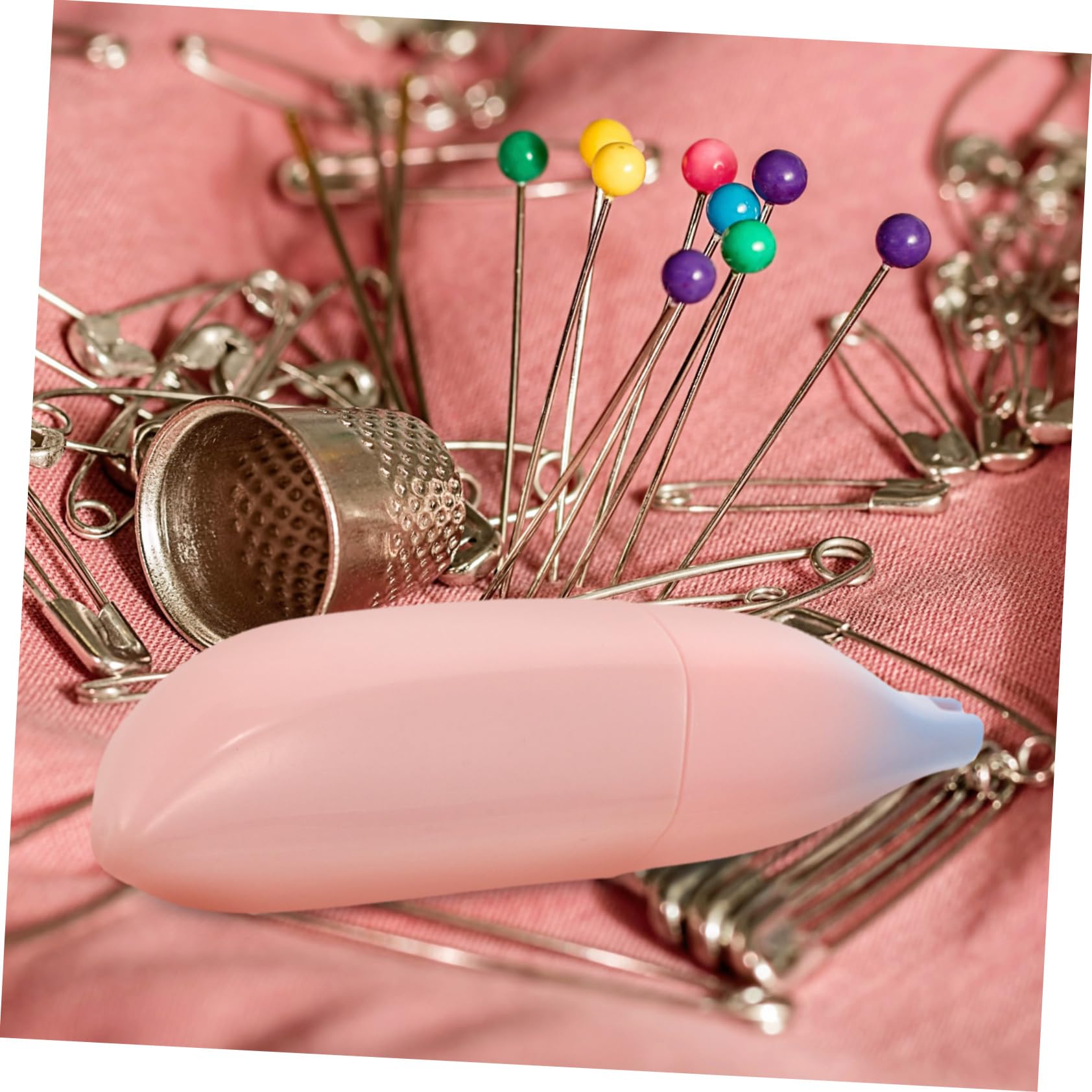 TEHAUX 4pcs Compact Needle Holder Multi-Function Sewing Needle Case Wear-Resistant Plastic Tube for Home Sewing Accessory