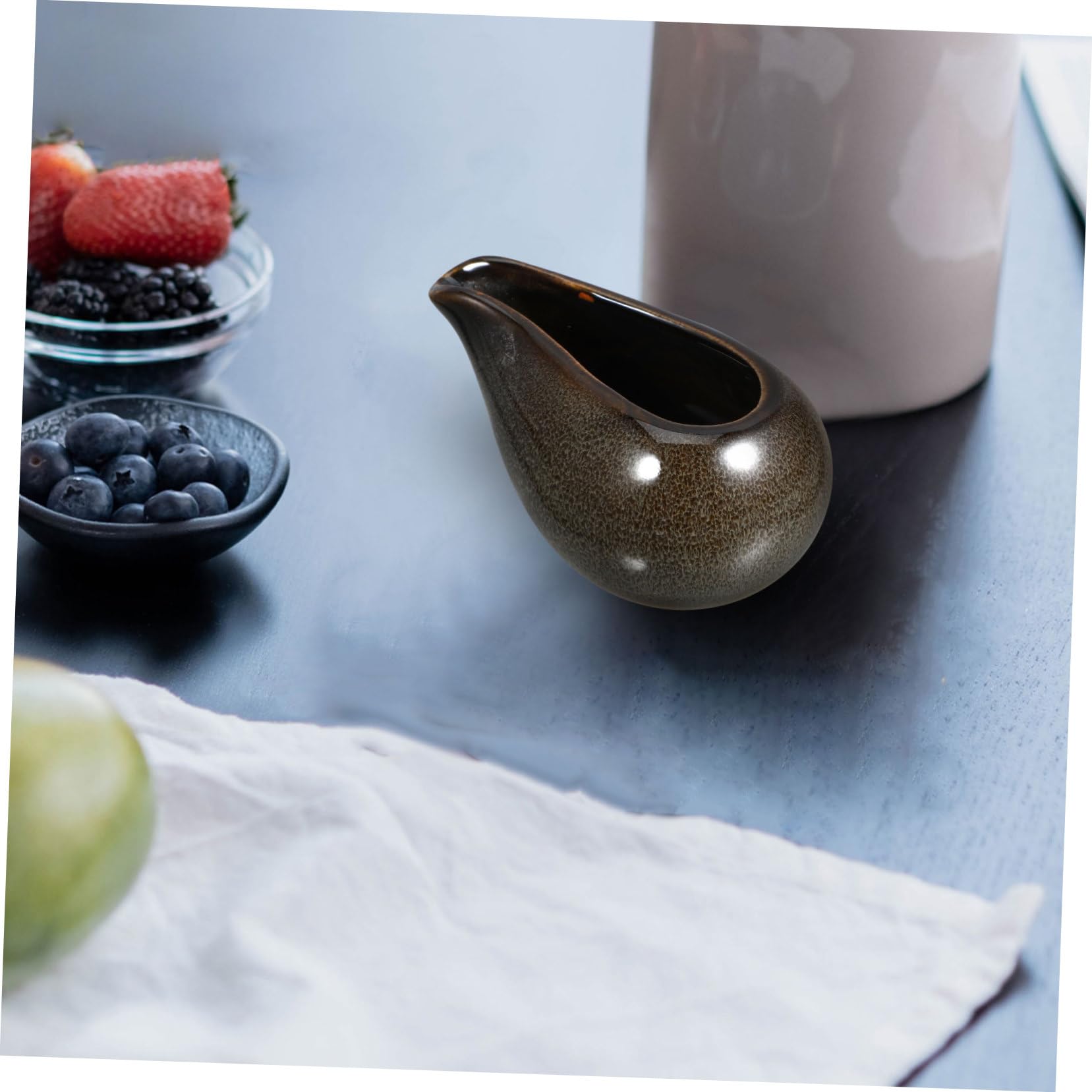 KICHOUSE Dipping Pot Cup Creamer Pitchers Cream Pouring Pitcher Syrup Server Milk Creamer Jug Sauce Jug Sauce Serving Bowl Porcelain Serving Pitcher Coffee Milk Creamer Butter Dish Ceramics