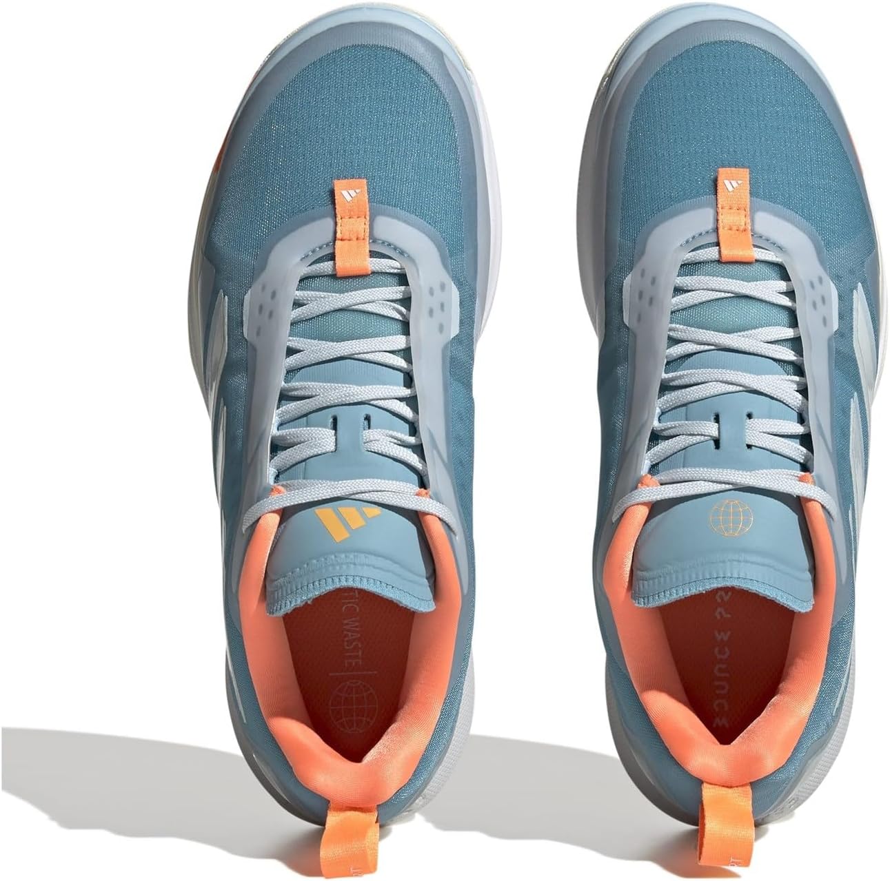 adidas Women's Avacourt Tennis Shoe