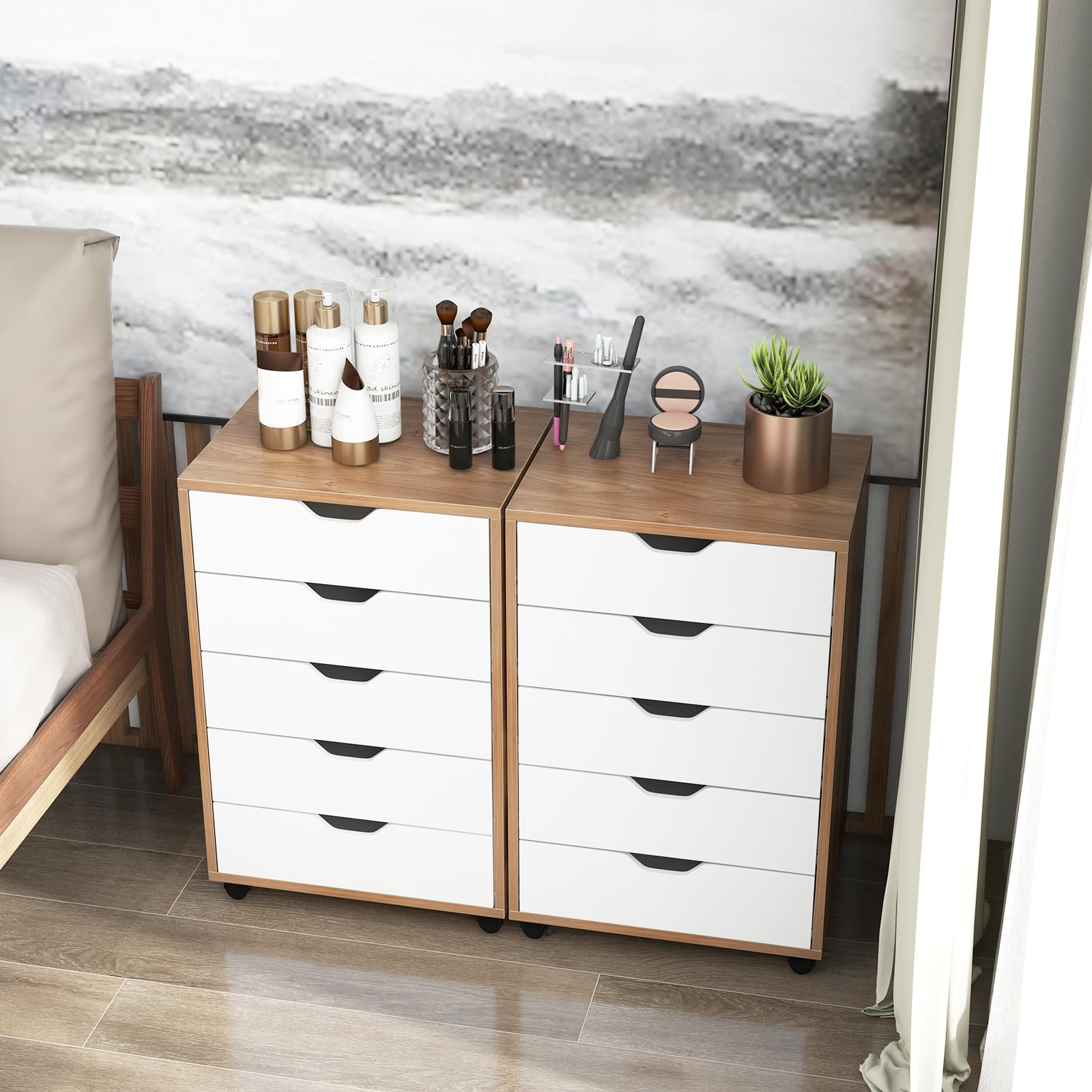 KOMFOTTEU Cassettiera Ufficio con 5 Cassetti, Cassettiera Scrivania con Ruote Universali, Schedario Portadocumenti in Legno per Soggiorno, Camera da Letto, Studio, 49 x 42 x 66 cm (Naturale)
