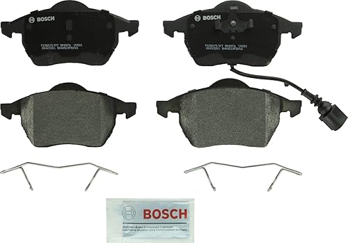 BOSCH BP687A QuietCast Premium - Juego de pastillas de freno de disco semimetálicas - Compatible con Audi 100, A4 Quattro, A6, A6 Quattro, A8, A8