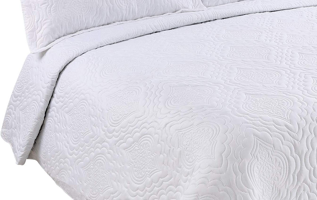 Marina Decoration Solid Embossed Pinsonic Coverlet Bedspread Bedding Ultra Soft 3 Piece Summer Quilt Set with 2 Shams, White Color King Size