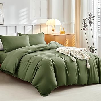 Tokokimo King Size Bedding Sets 4-Piece Olive Green Duvet Cover Sets with Pillowcases & Deep Fitted Sheet 40cm Mattress Depth - Ultra-Soft Microfiber King Duvet Set Olive Green, 4 Piece