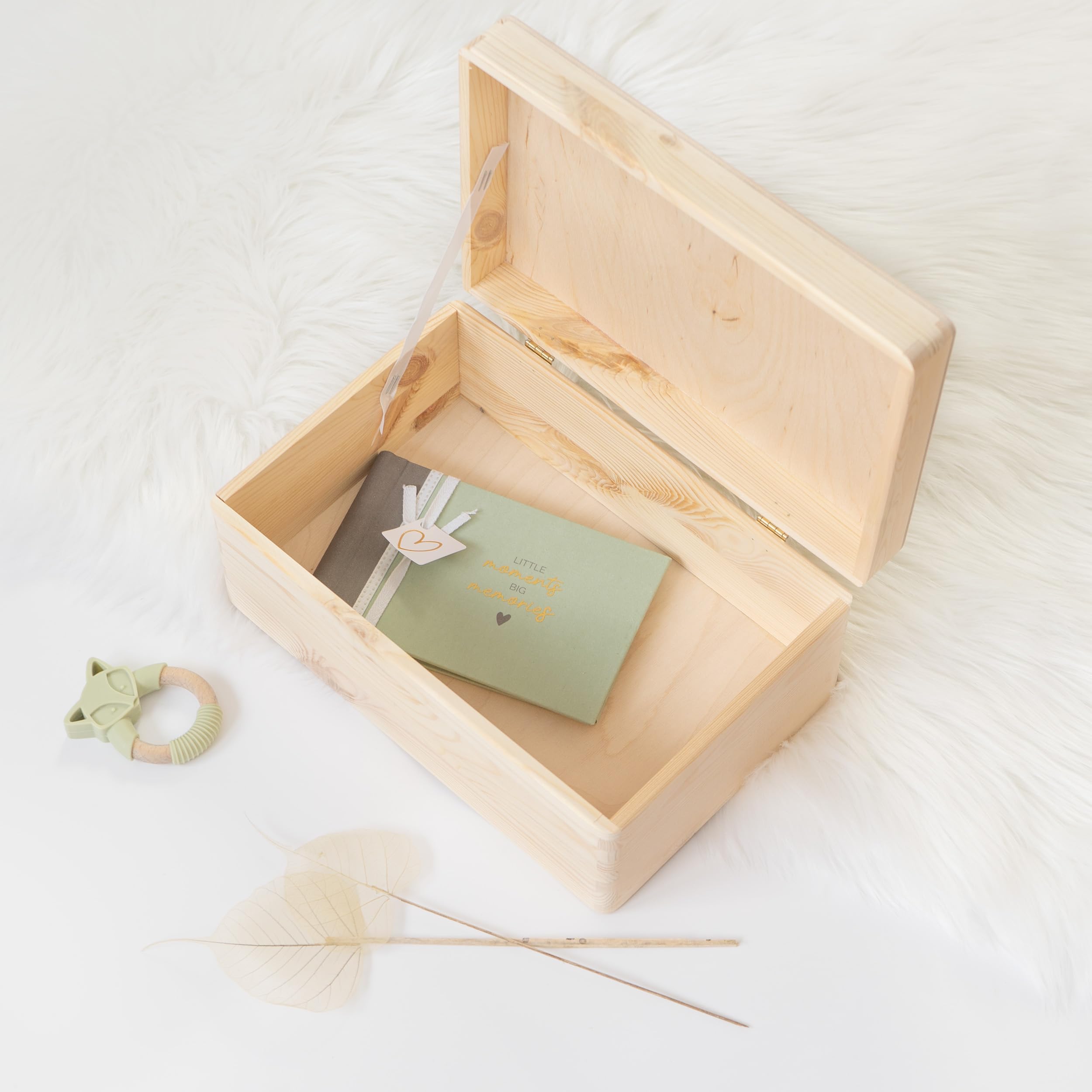 Geschenkfreude Baby Aufbewahrungsbox mit UV Druck - 30x20x14cm - Erinnerungsbox Baby personalisiert - Geschenk zur Geburt - Erinnerungsbox Kinder - personalisierte Holzkiste Neugeborene